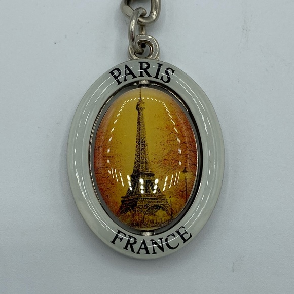 Paris France Silver Spinning Keychain - Picture 3 of 6